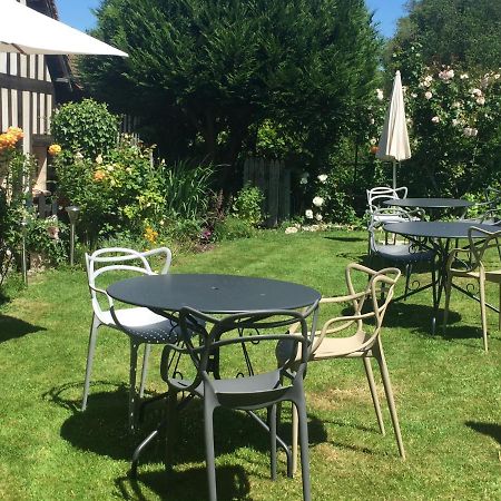 La Maison De La Plage - La Cerisaie Bed & Breakfast Honfleur Eksteriør bilde