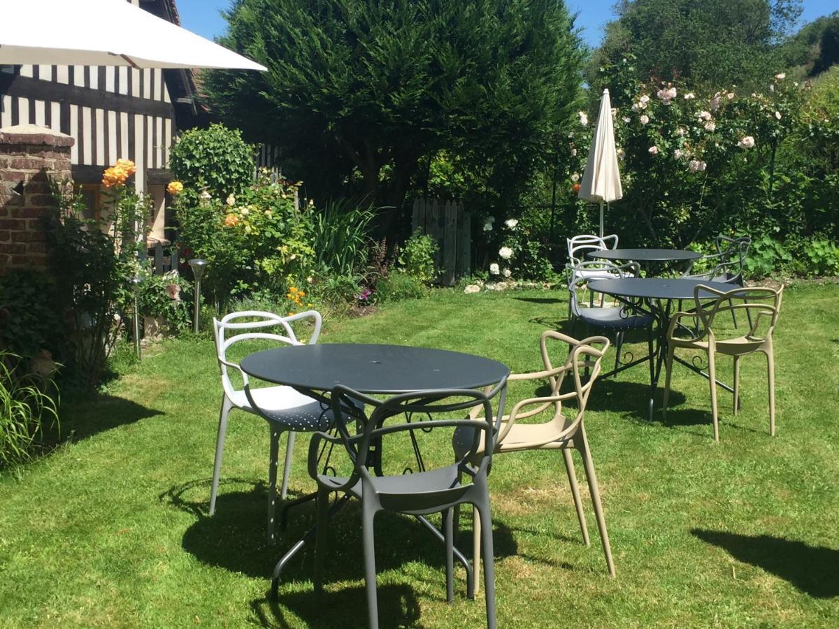 La Maison De La Plage - La Cerisaie Bed & Breakfast Honfleur Eksteriør bilde